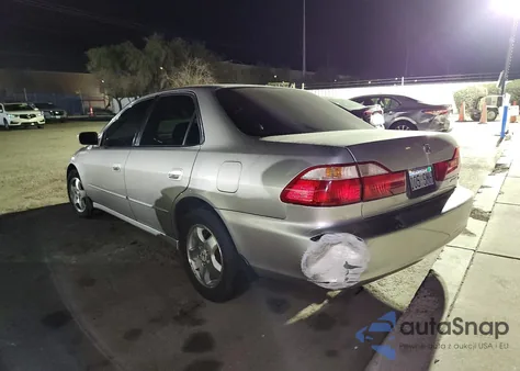 1998 Honda Accord Ex из США, поврежденный, VIN 010713